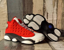 Load image into Gallery viewer, Black Cat Firestones Green Gentlemen Basketball Shoes Cap And Toga