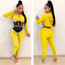 Load image into Gallery viewer, Fashion Yoga Wear Women&#39;s Contrast Stitching Tight-fitting Two-piece Sports Suit Fitness &amp; Body Building Yoga Clothing
