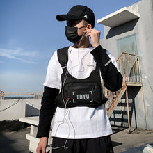 Load image into Gallery viewer, Sports Running Chest Bag  Men Hip-hop Street Suit Mobile Phone Holder Multifunctional Fitness Vest Bag
